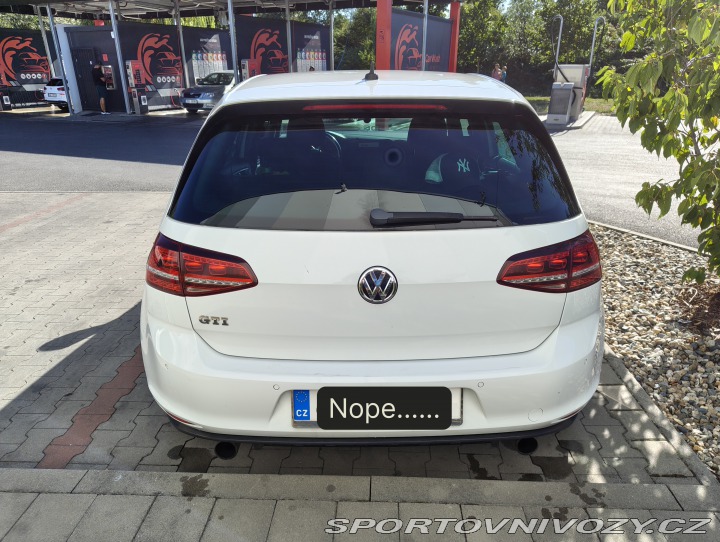 Volkswagen Golf GTI MK7 2014