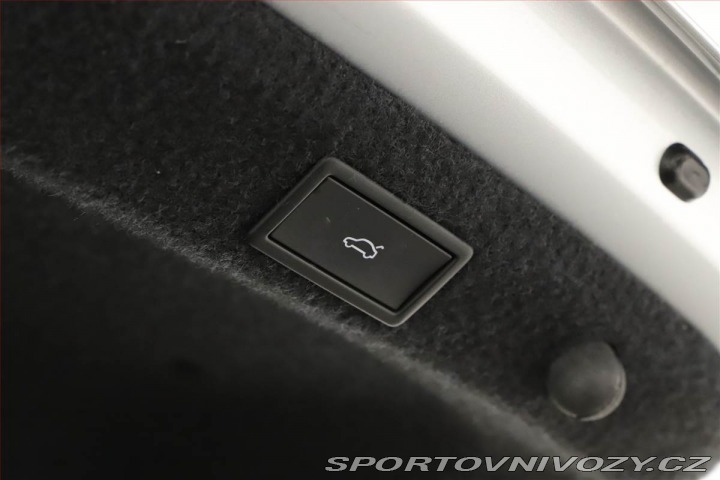 Škoda Octavia RS RS 2.0 TSI, RS, MATRIX, K 2025