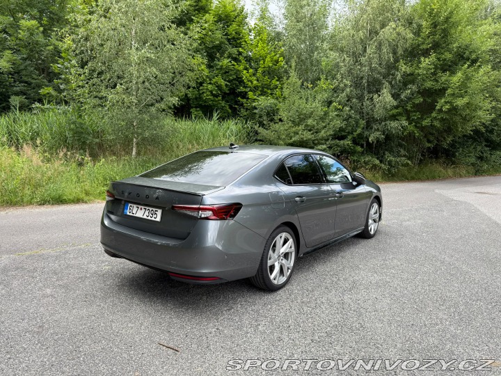 Škoda Superb Sportline 2025