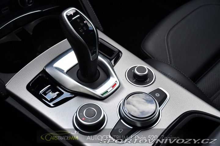 Alfa Romeo Stelvio 2.0T 16V REZERVACE 2024