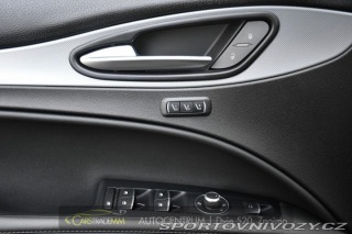 Alfa Romeo Stelvio 2.0T 16V 206kW VELOCE AT8 2024