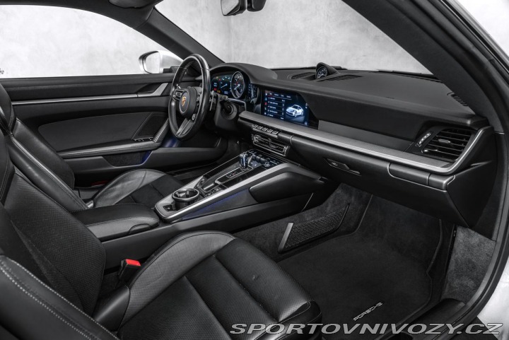 Porsche 911 Carrera 4 Sport Chrono PD 2021