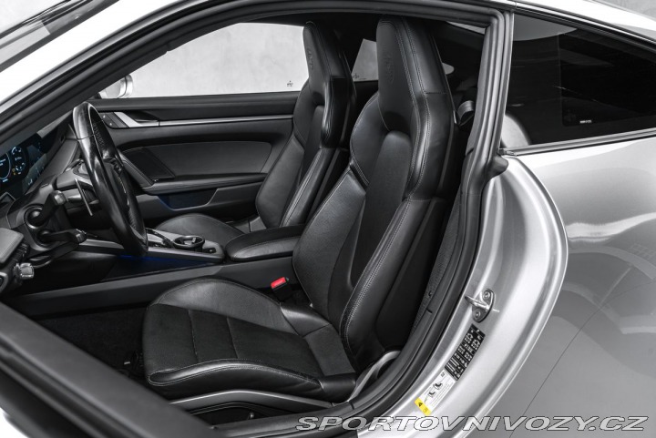 Porsche 911 Carrera 4 Sport Chrono PD 2021