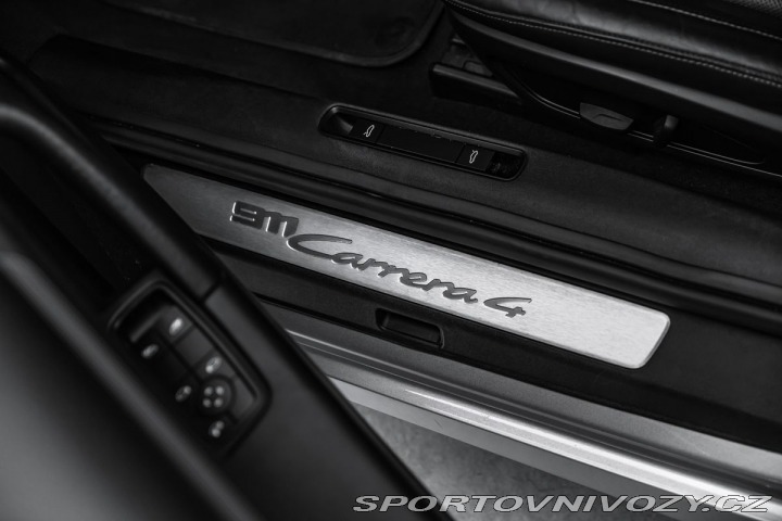 Porsche 911 Carrera 4 Sport Chrono PD 2021