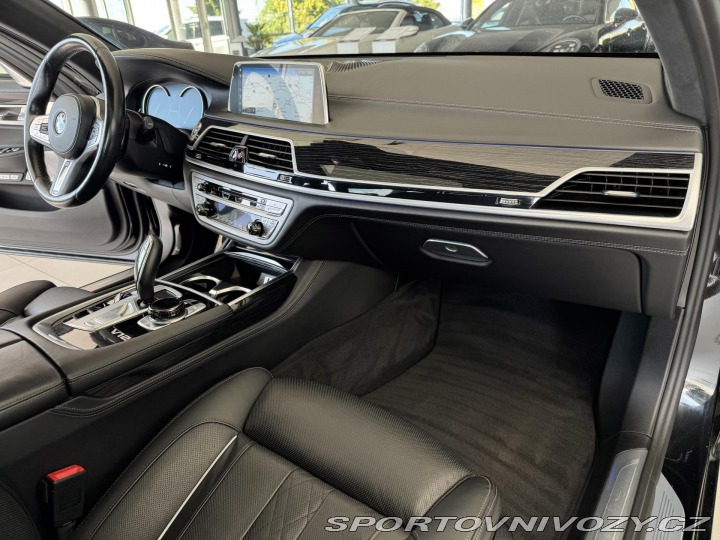 BMW 7 M760 Li xDrive 2017