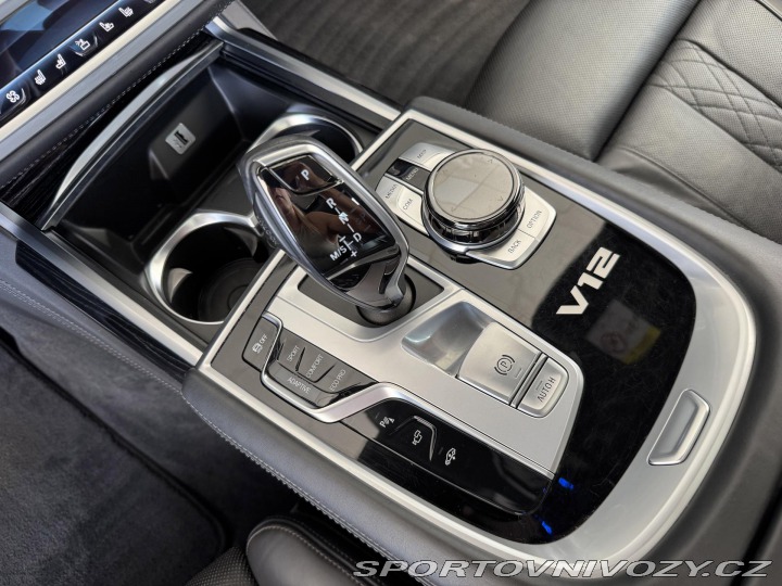 BMW 7 M760 Li xDrive*Nový Motor 2017