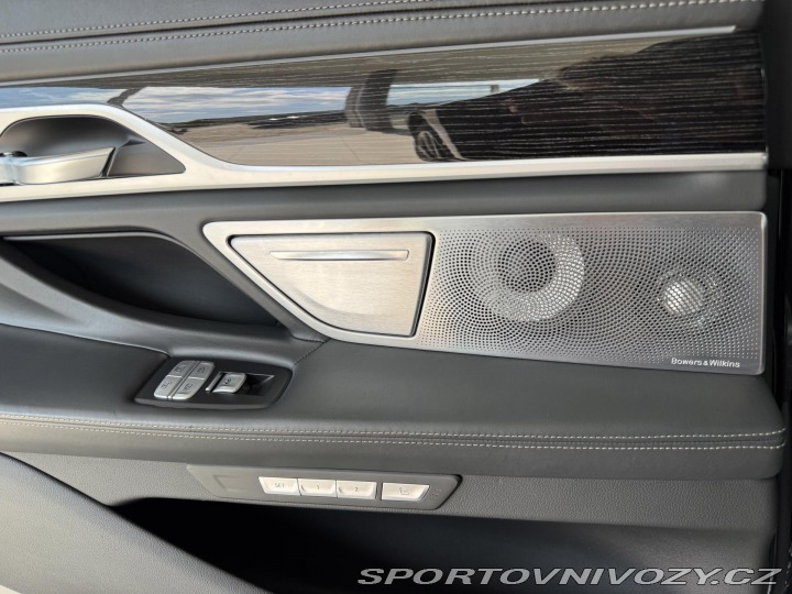BMW 7 M760 Li xDrive 2017