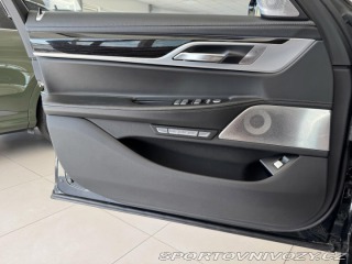 BMW 7 M760 Li xDrive 2017