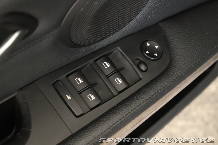 BMW 3 330 d 2010