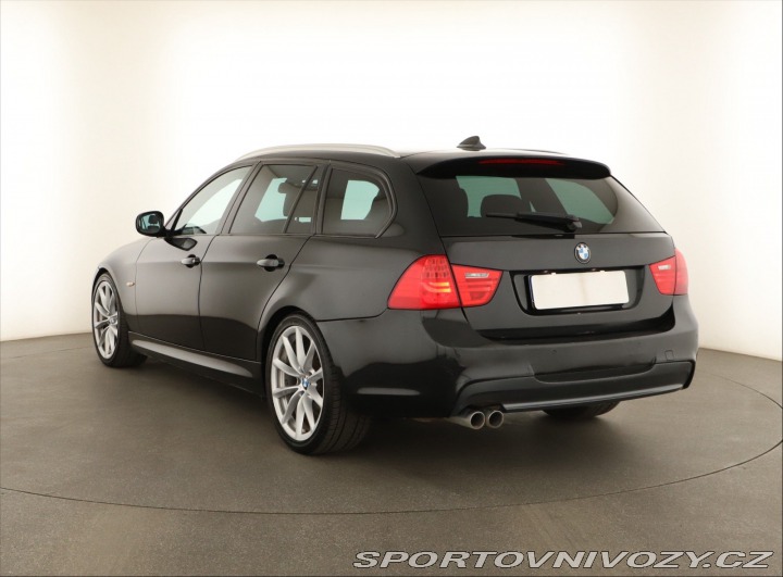 BMW 3 330 d 2010