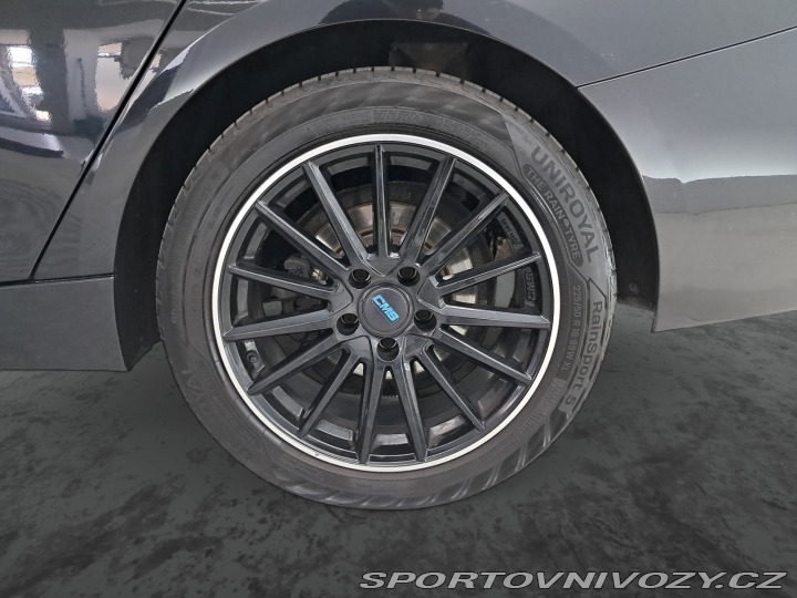 BMW 3 GT Luxury Line 325d GT 2013