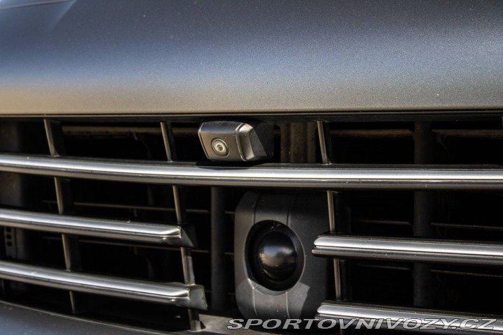 Porsche Cayenne 250kw / TOP STAV / AJ na 2018