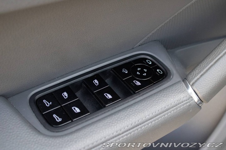 Porsche Cayenne 250kw / TOP STAV / AJ na 2018