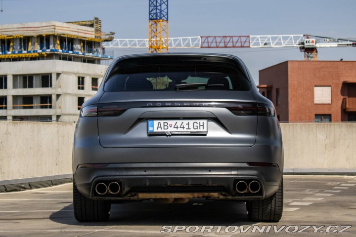 Porsche Cayenne 250kw / TOP STAV / AJ na 2018