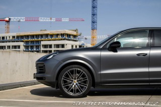 Porsche Cayenne 4x4 / 250kW / A8 / ZÁRUK 2018