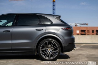 Porsche Cayenne 4x4 / 250kW / A8 / ZÁRUK 2018
