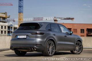 Porsche Cayenne 4x4 / 250kW / A8 / ZÁRUK 2018