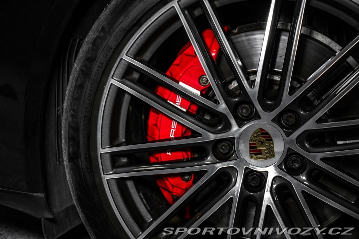 Porsche Panamera GTS PDLS+/BOSE/HUD/PASM/P 2018