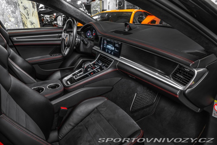 Porsche Panamera GTS PDLS+/BOSE/HUD/PASM/P 2018
