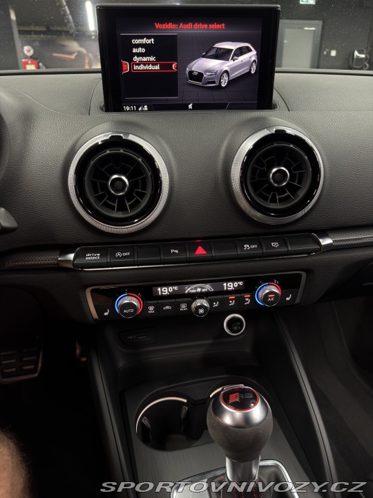 Audi RS3 Quattro 2019