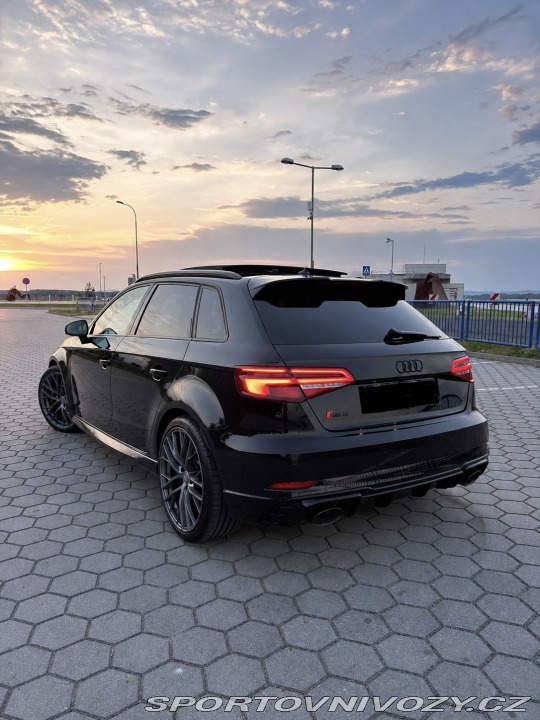 Audi RS3 Quattro 2019