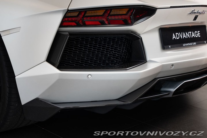 Lamborghini Aventador 2014