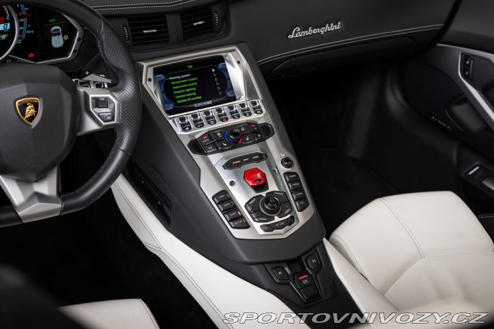 Lamborghini Aventador  2014