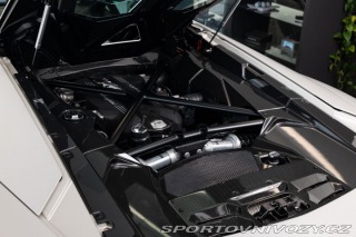 Lamborghini Aventador 2014