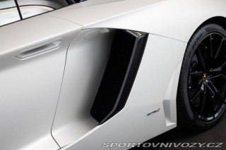 Lamborghini Aventador 2014