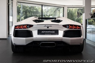 Lamborghini Aventador 2014