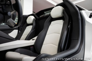 Lamborghini Aventador 2014