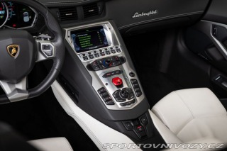 Lamborghini Aventador 2014