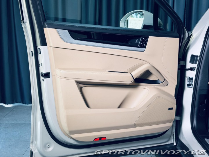 Porsche Cayenne S*V8*SPORTDESIGN*ZÁRUKA*M 2023