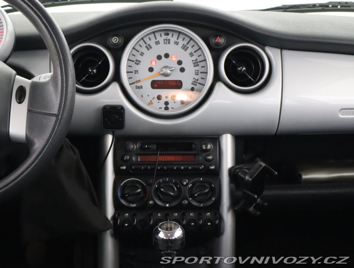 Mini One One 2002