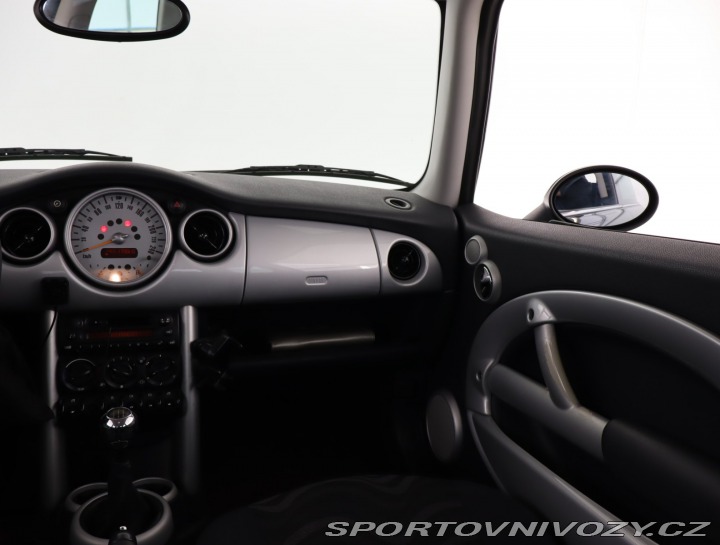 Mini One One 2002