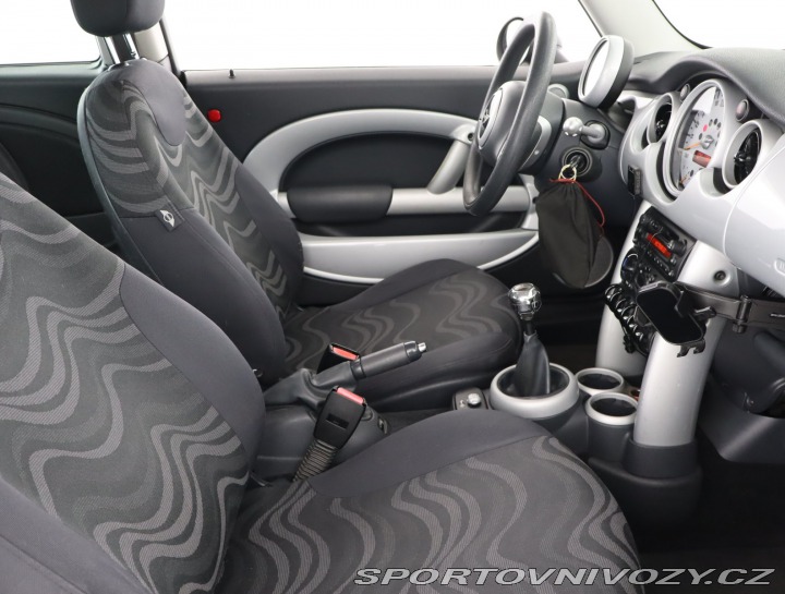 Mini One One 2002