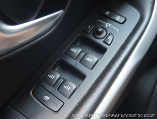 Volvo V40 Cross Country  2.0 T4 AWD 2014