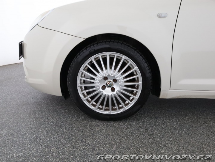 Alfa Romeo MiTo 1.4 MultiAir 2009