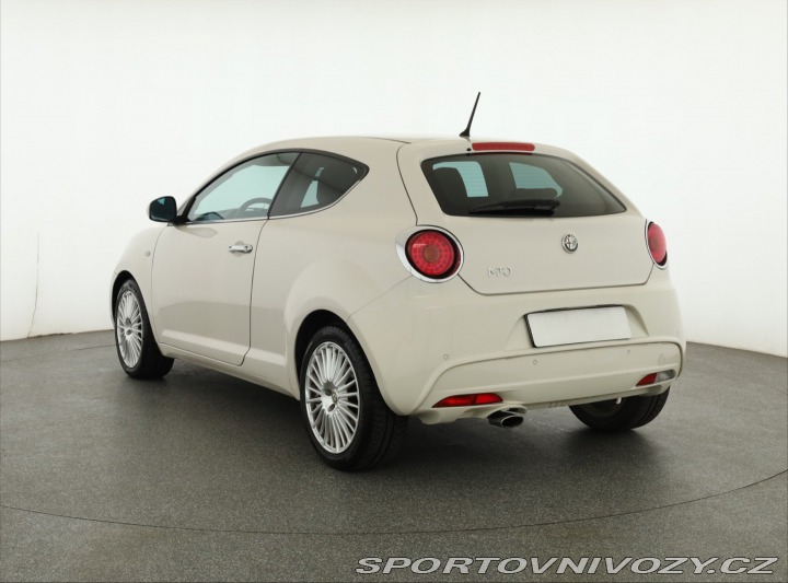 Alfa Romeo MiTo 1.4 MultiAir 2009