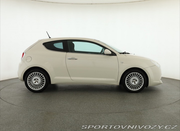 Alfa Romeo MiTo 1.4 MultiAir 2009