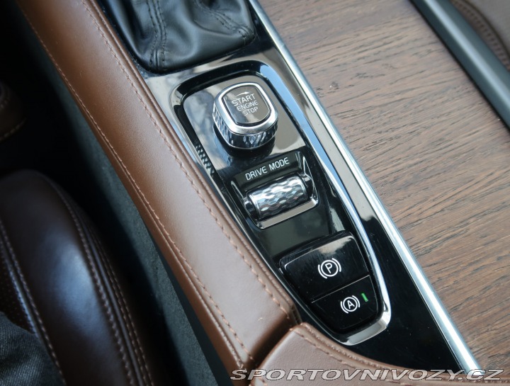 Volvo S90 D5 AWD 2021