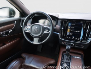 Volvo S90 D5 AWD 2021