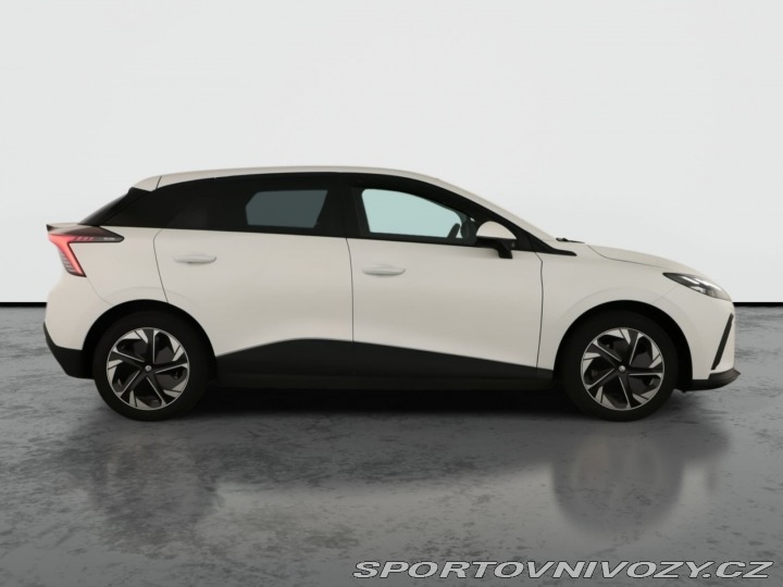 MG Ostatní modely 4 64 kWh 2022