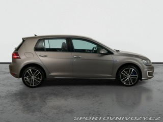 Volkswagen Golf GTE 2015