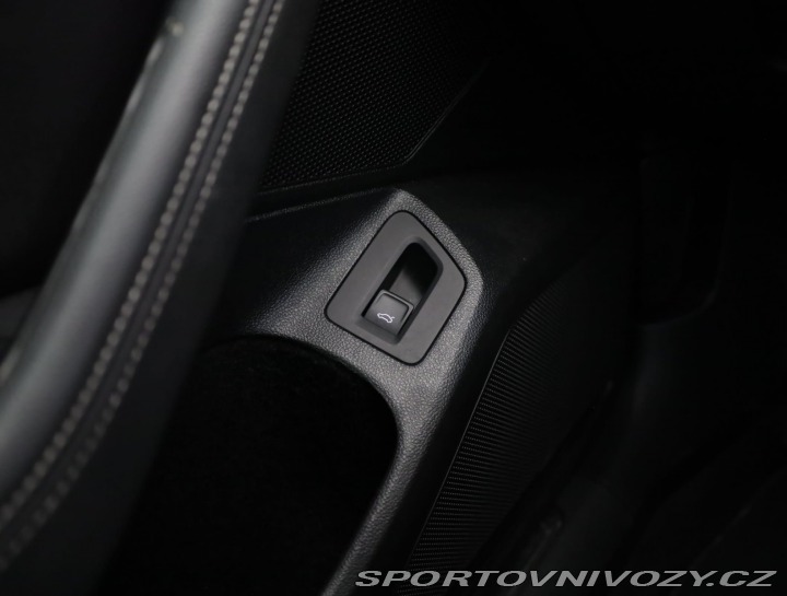 Volkswagen Ostatní modely Passat R-Line 2.0 TSI 2017