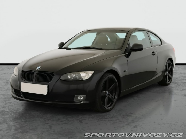 BMW 3 320 i 2010