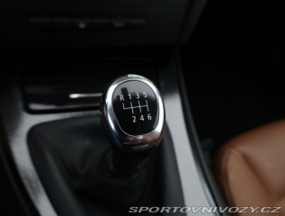 BMW 3 320 i 2010