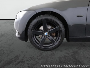 BMW 3 320 i 2010