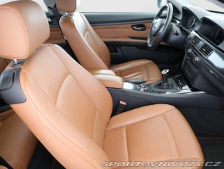 BMW 3 320 i 2010