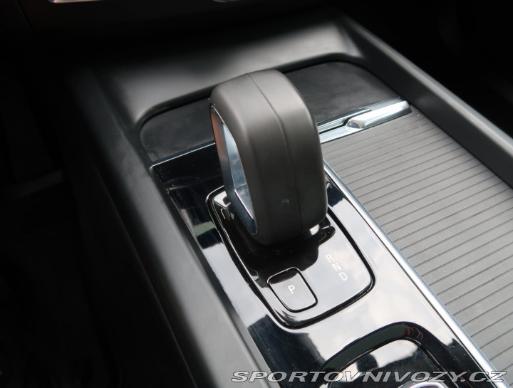 Volvo Ostatní modely XC60  T6 Recharge 2022